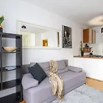 Chic Apartments - Modern And Cozy - Central Location - Zelazna