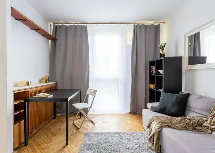 Chic Apartments - Modern And Cozy - Central Location - Zelazna