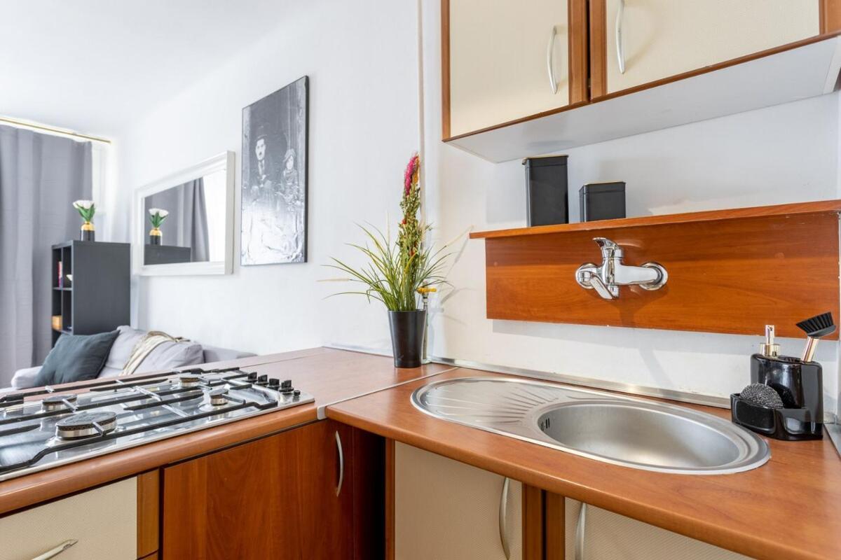 Chic - Modern And Cozy - Location - Zelazna Warszawa